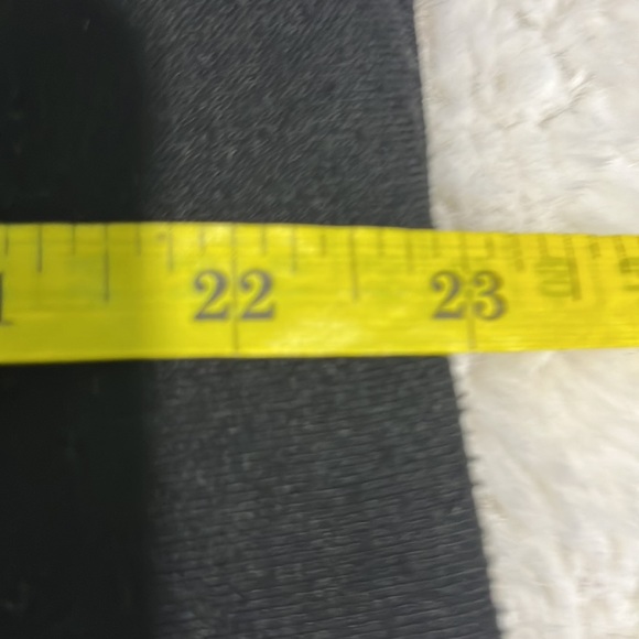 Banana Republic sweater - Picture 7 of 7